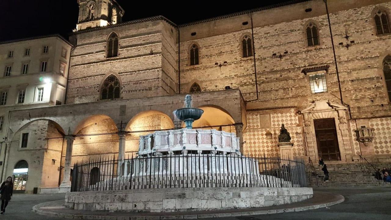 Casa Vannucci Перуджа Екстериор снимка